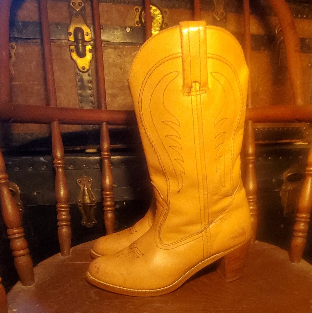 Dexter Blonde Western Boots Size 9